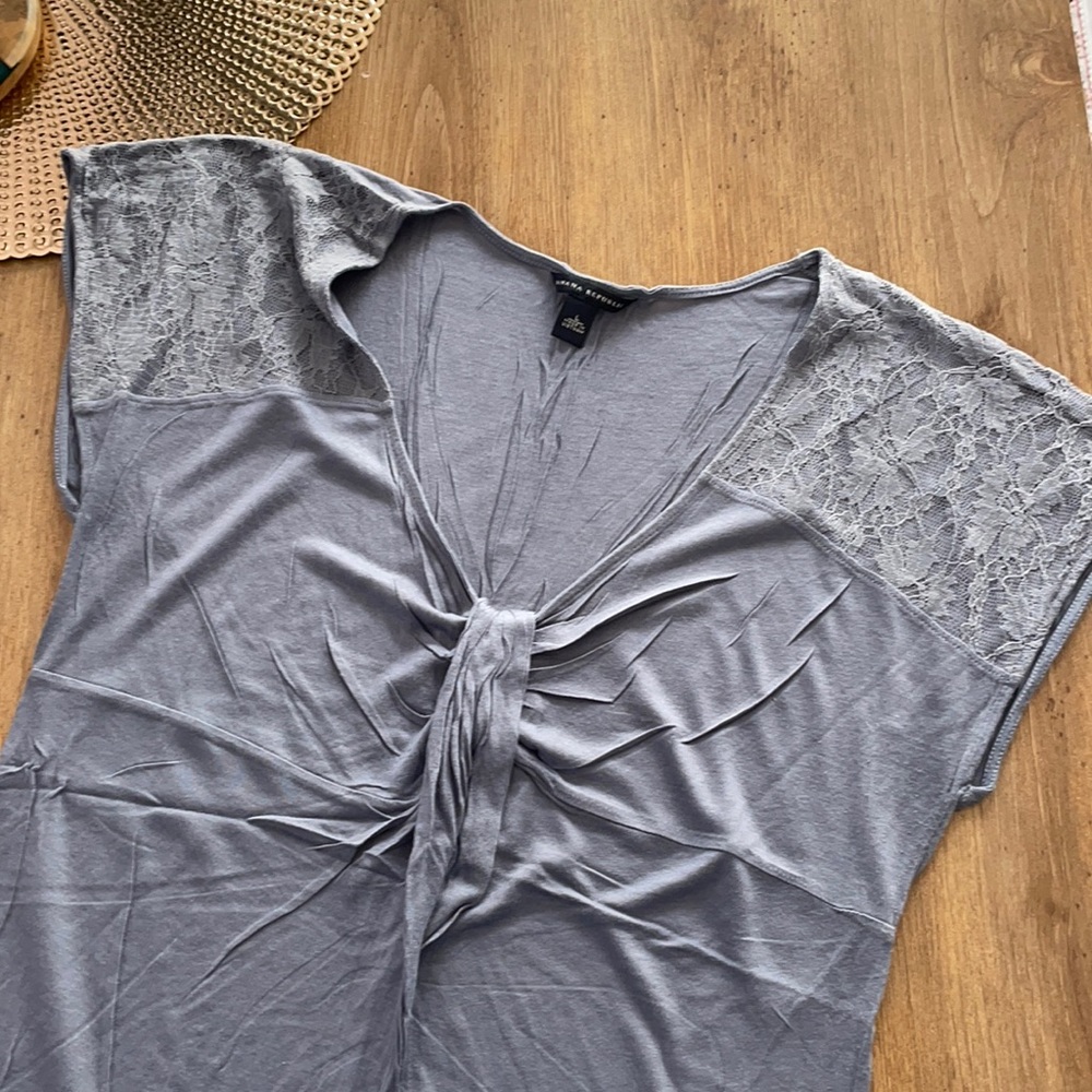 Banana Republic Lace Cap Sleeve Tee